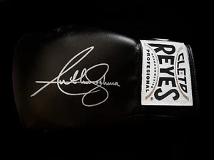 ANTHONY JOSHUA SIGNED BOXING GLOVE PSA DNA CLETO REYES RARE CHAMPION WBC WBO WBA - Picture 1 of 3