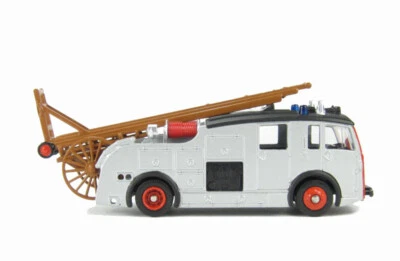 Corgi 1:76 Trackside DG223001 Dennis F12 - Silver - NEW - Image 1 of 4