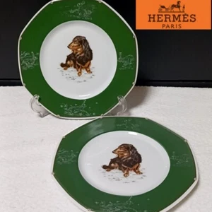 Juego de 2 vajilla verde porcelana perro Dachshund placa imagen Hermes 21 cm - Imagen 1 de 10