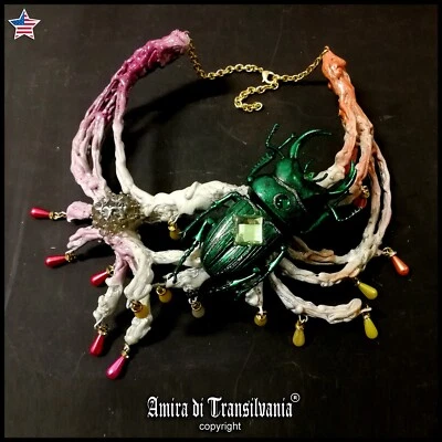 Collar Mujer Distintivo Joyería Escarabajo Art Deco Moda Accesorios Babero Fugitivo Foto 1 de 4