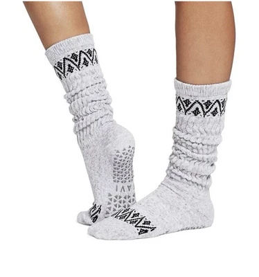 全新带标签 Tavi Stacy 握把锻炼袜 — 第 1/4 张图片