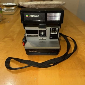Vintage Polaroid Sun 600 Instant Camera LMS Silver/Black - UNTESTED - Picture 1 of 9