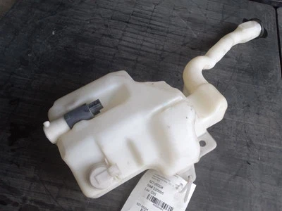 Wash Reservoir Thru 09/05/12 08-13 福特 TAURUS 8A5Z17618A — 第 1/4 张图片