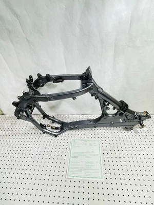 Suzuki DRZ400S - Cuadro principal de stock - T limpio y transparente - 2005 DRZ 400 OEM Foto 1 de 4