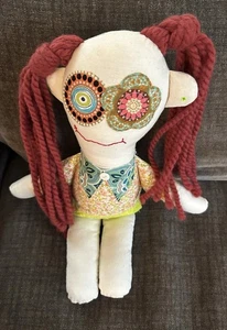 Simply Lulabells Puppe hässliches rotes Garn Haar Patchwork Blumen Tuch 16 Zoll Handarbeit Stoff - Bild 1 von 16