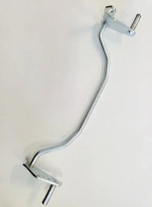 Honda aftermarket front axle suit 19" HRU194 HRU195 HRU196 & DMC 19" lawnmower - Picture 1 of 1