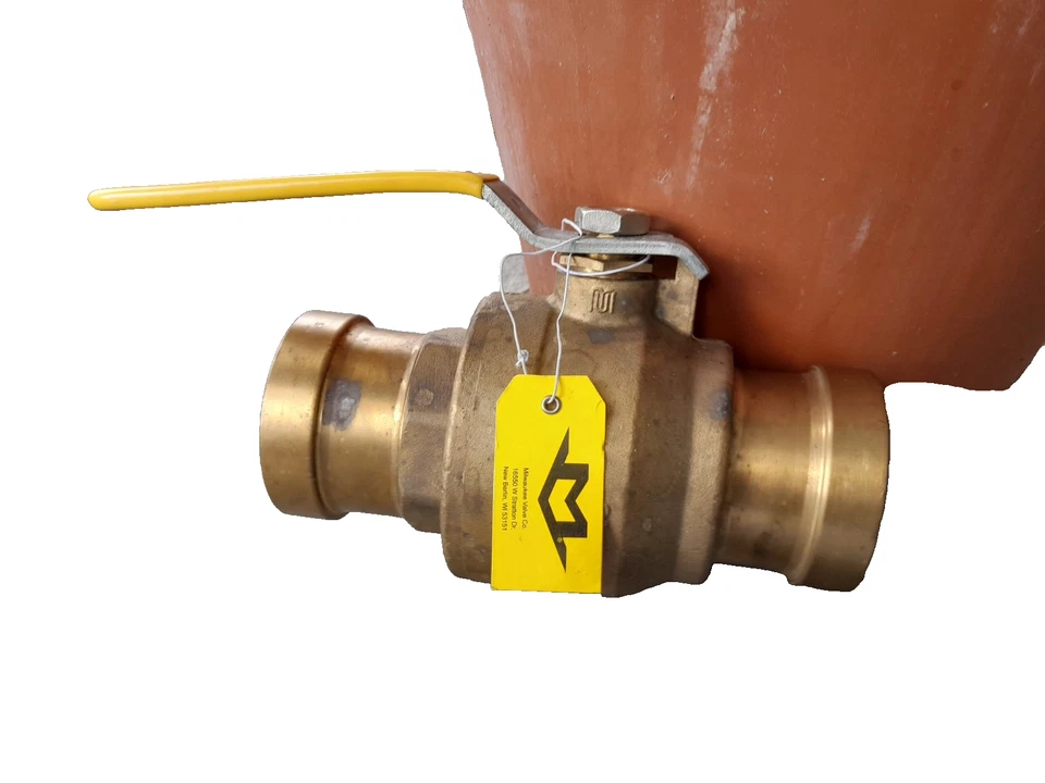 MILWAUKEE Manual Two-Way Ball Valve 2 1/2" Brass Straight Ultrapress BA-480B-212 - Image 1 of 4