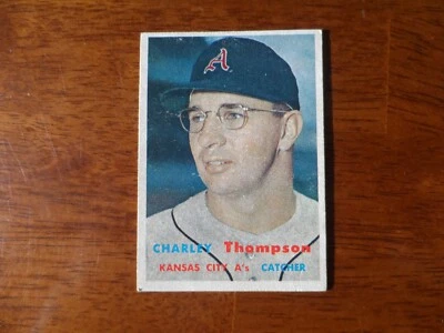 1957 TOPPS BASEBALL #142 CHARLIE THOMPSON KANSAS CITY A'S EX Q94 - Image 1 of 2