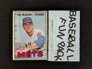 1967 Topps Baseball West Corp Fun Santa Pack (possible Aaron or Seaver) - Picture 1 of 2