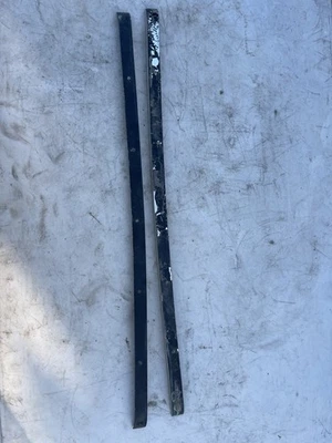 Mustang II 75-78 T-Top Trim Foto 1 de 4