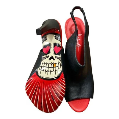 Salto peep toe gráfico caveira tamanho 7,5M preto Paige Taylor Says - Imagem 1 de 4