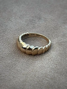 Vintage 9ct Gold Croissant Shell Chunky Dome Ring 9k Hallmarked 2.4g - Size L - Picture 1 of 15