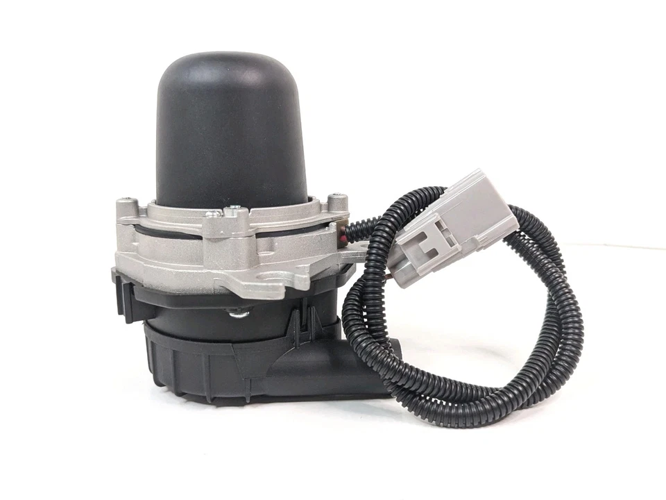 Air Pump Assembly 17610-0C010 For Toyota Tundra 4Runner Lexus Sequoia  New - Image 1 of 4