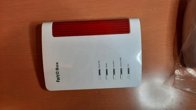 AVM FRITZ!Box 7530 Dual Band WLAN Router mit Integriertes VDSL Modem (20002839) - Bild 1 von 2