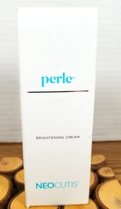 Neo Cutis Crema Schiarente Pelle Perla con Melaplex 1 fl oz 30 ml SIGILLATO - Foto 1 di 6