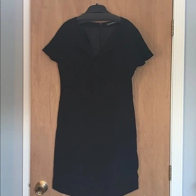 Vestido Balenciaga Paris Mujer Cremallera Trasera Manga Corta Cuello en V Seda Negro Talla FR 40 Foto 1 de 4