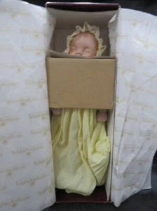 The Ashton-Drake Galleries Doll Little Bit of Sunshine - Picture 1 of 7
