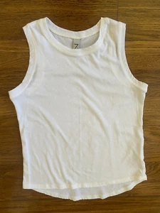 ZELLA Girls Athletic Top Tank Style Size Medium 8-10, White Cute! - Picture 1 of 6