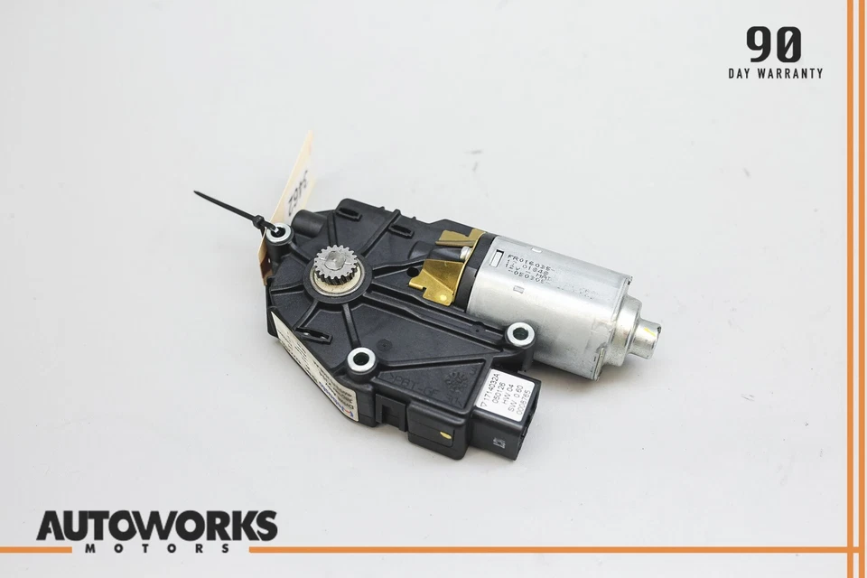 04-09 Jaguar XJ8 X350 Sunroof Sun Roof Adjustable Gear Motor 4W93F53508AA OEM - Image 1 of 4