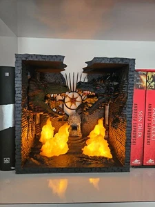 Game of Thrones Book Nook, Iron Throne Room, Book End - Picture 1 of 8