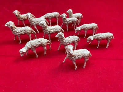 12 pecore per presepe, Natale, in plastica di circa 4/5 cm. (pec005) Nuovo - Immagine 1 di 4