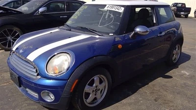 Wash Reservoir Convertible Fits 07-15 MINI COOPER 800822 Foto 1 de 4