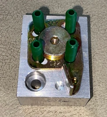 Mercedes-Benz Folding Top Ignition Distributor- 129-800-07-22 - For 500SL & More - Image 1 of 4