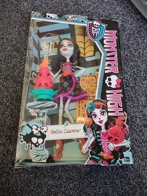 Mattel Monster High Skelita Calaveras Art Class Doll 2013 - Image 1 of 3