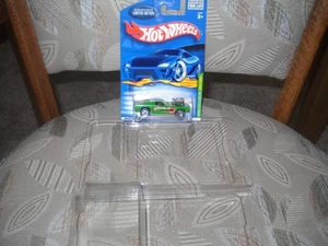 💚HOT WHEELS 2002 "HOT WHEELS COLLECTOR.COM" "RODGER DODGER"GREEN #56008💚RARE - Picture 1 of 8