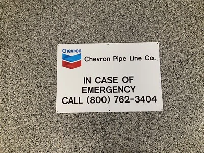 Letrero de aluminio vintage CHEVRON PIPELINE CO. “En caso de emergencia” 24 X 16 Foto 1 de 2