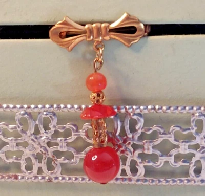 Broche de solapa de 1" con caída de cornalina de 1,75" 01-01-2024 Foto 1 de 4