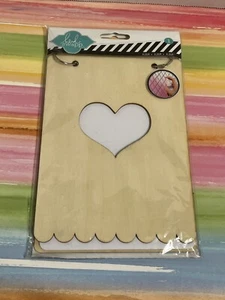 NEW Heidi Swapp album wood heart two ring - Picture 1 of 4