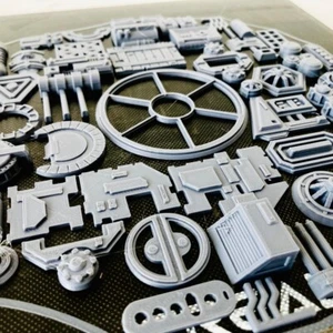 50x Miscellaneous Diorama Parts #8 / Greeblies for 3.75 IN FIGURE DIORAMA - Picture 1 of 7