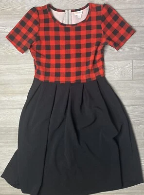 Nuevo con etiquetas LuLaRoe Mediano Búfalo Cuadros Amelia con Bolsillos Rojo Negro Vacaciones Foto 1 de 2