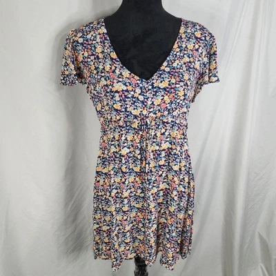 BE BOP Talla Grande Ditsy Floral 100% Rayón Arrugado Cuello en V Lazo Corto Slv Solero Foto 1 de 4