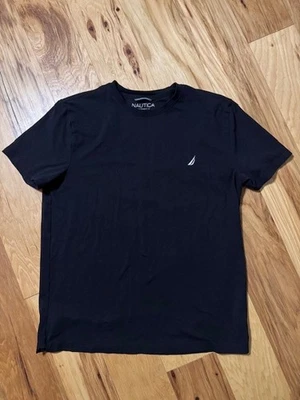 Camiseta deportiva elástica activa Nautica Performance talla grande negra Nilo Foto 1 de 4