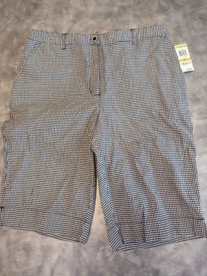 Karen Scott Black and White Women's Plaid Shorts Size 14 NWT - Image 1 of 3