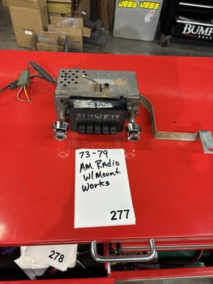 Radio AM FORD F100 F150 1978/79 BRONCO CON BOTONES PREESTABLECIDOS Funciona.  #277 Foto 1 de 3