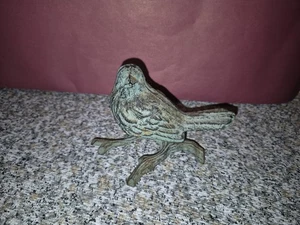 Figura de hierro fundido pájaro en ramita adorno interior o exterior pájaro británico de colección - Imagen 1 de 10