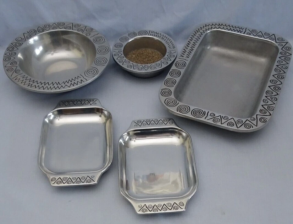 Wilton Armetale Plata Reggae Servware Piezas Lote 5 Cuencos Bandejas Cazuela Vino Foto 1 de 4
