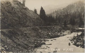 ANTIKE RPPC "WEST OF TWAIN" W. P. RY WESTERN PACIFIC RAILROAD - Bild 1 von 3