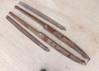 Ford Cupé Modelo T 1926 1927 2 puertas pilar B/postes de puerta de acero originales 28-29 A PU Foto 1 de 4