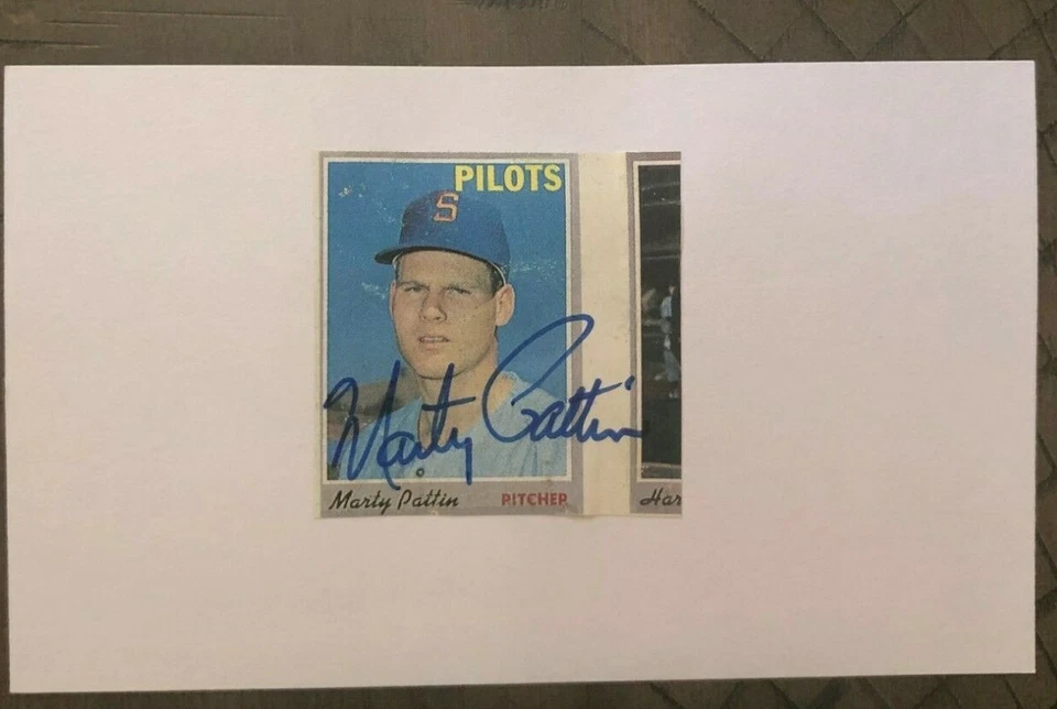 MARTY PATTIN SIGNED 3"X5" INDEX CARD SEATTLE PILOTS & KC ROYALS AUTOGRAPH D 2018 - Image 1 of 1