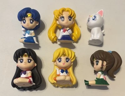 Sailor Moon Relaxing Mascot Lot Of 6 - Sailor Moon Loose Figurines - Image 1 of 4