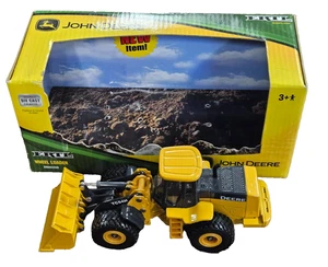 JOHN DEERE - ERTL, WHEEL LOADER (37013) Toy - Picture 1 of 2