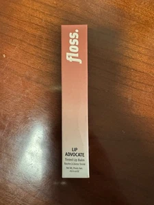 Zahnseide Beauty Lip Advocate getönter Lippenbalsam 2G im Anzug neu im Karton - Bild 1 von 2