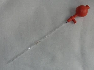D&N Peleusball Pipetting Ball up to 25ml Natural Rubber, Red with 3ml Brand Pipette - Picture 1 of 1