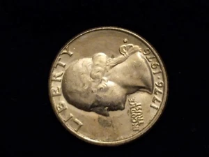 1776-1976 Bicentennial Quarter Dollar Good CONDITION - Picture 1 of 2