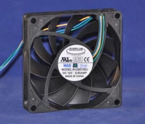 Ventilador Everflow 80x80x15mm R128015BUAF DC 12V 4200 RPM 40dBA rodamiento de bolas PWM - Imagen 1 de 2