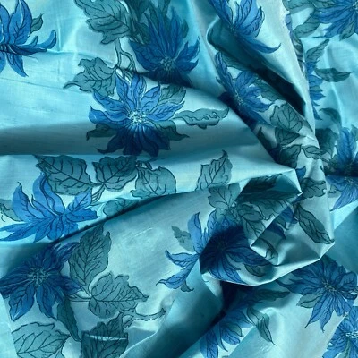 Tela azul floral mezcla lino 35" x 72" flores grandes Foto 1 de 4